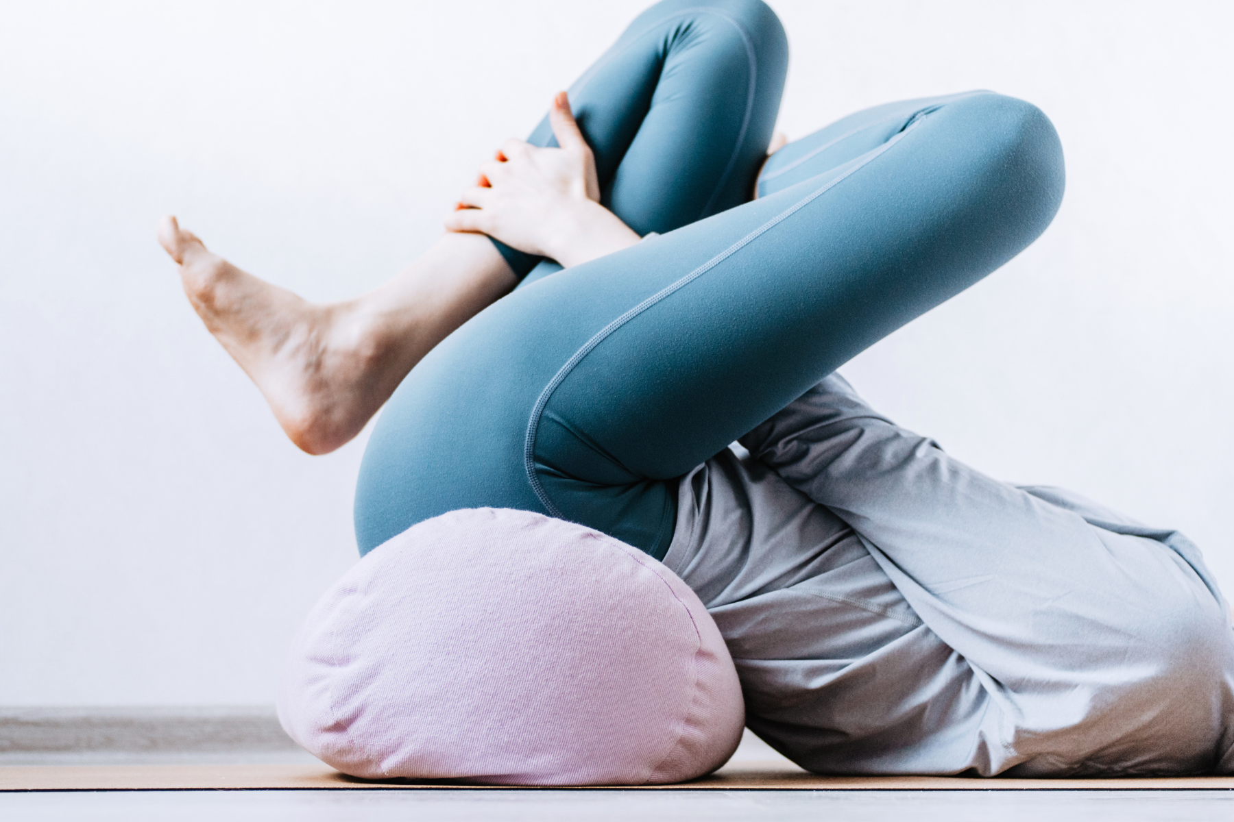 Yin Yoga Guide: Where Stillness Becomes Strength