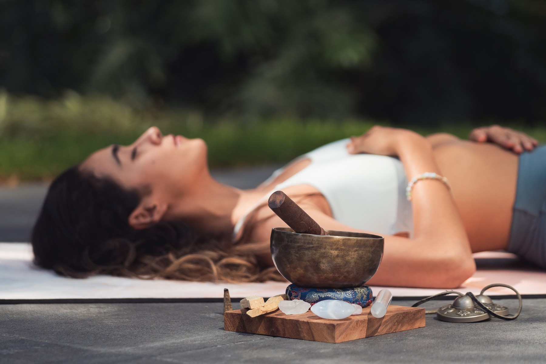 Anusara Yoga Guide: Align, Open, and Flow From the Heart