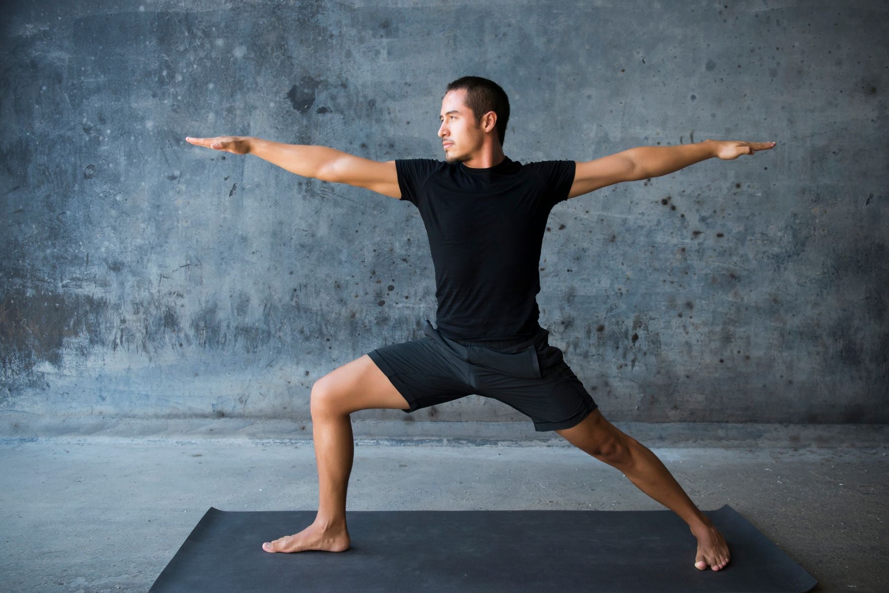 Ashtanga Yoga Guide: Discipline in Motion, Freedom in Stillness